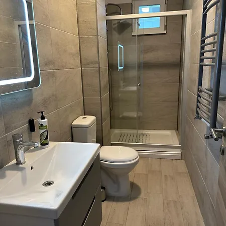 Sim Seaside C1 شقة